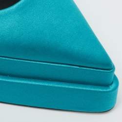 مملوكة مسبقًا حذاء كعب عالي فيرساتشي ساتان أخضر ظلال زرقاء مزين بالكريستال ميدوسا منصة مقاس 38