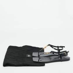 مملوكة مسبقًا Versace Medusa Size 38 Black Patent Leather Thong Flat Sandals