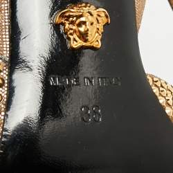 مملوكة مسبقًا حذاء كعب عالي فيرساتشي سوييد ملمس ذهبي بحزام خلفي دبوس أمان مقاس 38