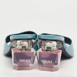 مملوكة مسبقًا صندل سلايد فيرساتشي جلد لامع أزرق مقاس 39