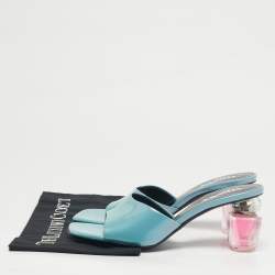 مملوكة مسبقًا صندل سلايد فيرساتشي جلد لامع أزرق مقاس 39