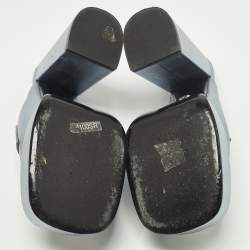 مملوكة مسبقًا صندل فيرساتشي ميدوسا معدن جلد منصة مقاس 37