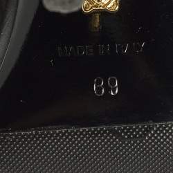 Pre Owned Versace Medusa Insignia Size 39 Black Leather Slide Sandals