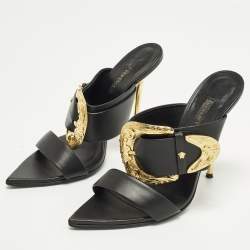 Pre Owned Versace Medusa Insignia Size 39 Black Leather Slide Sandals