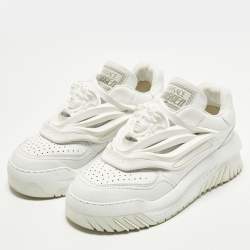مملوكة مسبقًا Versace Odissea Size 38.5 White Leather and Rubber Medusa Chunky Slip On Sneakers