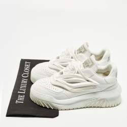مملوكة مسبقًا Versace Odissea Size 38.5 White Leather and Rubber Medusa Chunky Slip On Sneakers