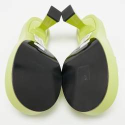 مملوكة مسبقًا Versace Biggie Size 37 Green Leather Platform Sandals