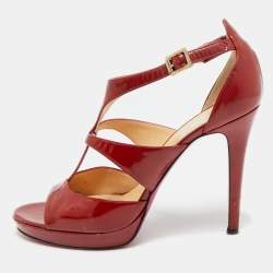 مملوكة مسبقًا Versace Size 38 Red Patent Leather Ankle Strap Sandals