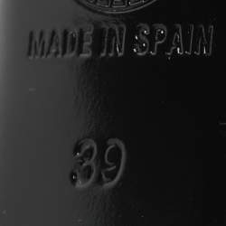 Pre Owned Versace Medusa Size 39 Black Patent Leather Pumps