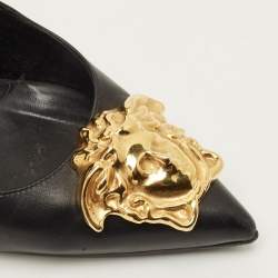 Pre Owned Versace Medusa Size 35.5 Black/Gold Leather Pumps