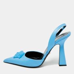 مملوكة مسبقًا Versace La Medusa Size 40 Blue Leather Slingback Pumps