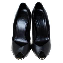 مملوكة مسبقًا حذاء كعب عالي فيرساتشي مقدمة مفتوحة كعب مادوسا جلد أسود مقاس 35.5