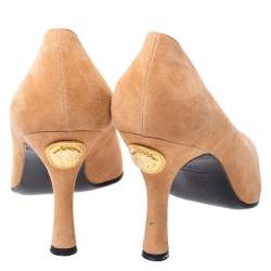 Pre Owned Versace Beige Suede Pointed Toe Pumps Size 38.5