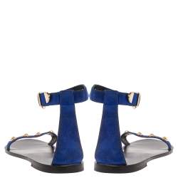 Pre Owned صندل فيرساتشي فلات سير كاحل مرصع مادوسا سويدي أسود / أزرق مقاس 39