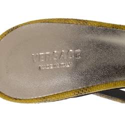 مملوكة مسبقًا Versace Yellow Lizard Crystal Embellished Slide Sandals Size 38