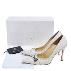 مملوكة مسبقًا Versace White Leather Pointed Toe Pumps Size 38