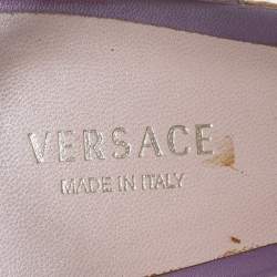 Pre Owned صندل فيرساتشي كعب روكي جلد أرجواني ميتالك مقاس 37