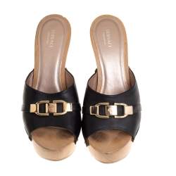 Pre Owned Versace Black Leather Slide Sandals Size 37