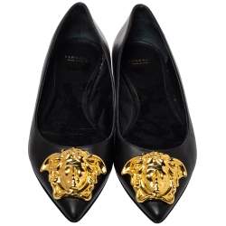 Pre Owned حذاء باليرينا فلات فيرساتشي ميدوسا جلد أسود مقدمة مدببة مقاس 38