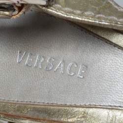 مملوكة مسبقًا Versace Gold Leather Slingback Sandals Size 37