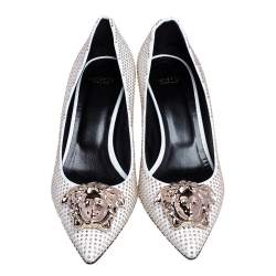 Pre Owned Versace White/Gold Leather Studded Medusa Pumps Size 39