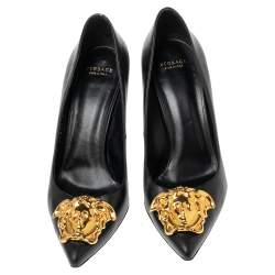 Pre Owned Versace Black Leather Medusa Pointed Toe Pumps Size 37.5