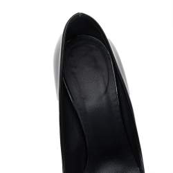 Pre Owned حذاء كعب عالي فيرساتشي جلد لامع أسود كعب مزين ميدوسا مقاس 36