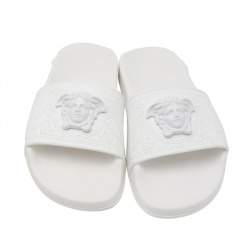 Pre Owned صندل سلايد فرساتشي ميدوسا مطاط أبيض مقاس 37