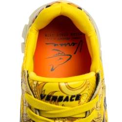 Pre Owned حذاء رياضي فيرساشي جلد وفرو طباعة ورد متعدد الألوان مقاس 44