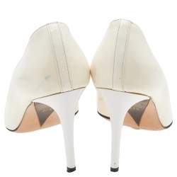 Pre Owned Versace Cream Patent Leather Medusa Peep Toe Pumps Size 37.5