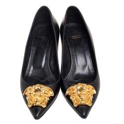 Pre Owned Versace Black Leather Medusa Head Pointed-Toe Pumps Size 38