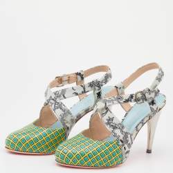 Pre Owned صندل فيرساتشي جلد مطبوع متعدد الألوان سير متقاطع فتحة كعب مقاس 37