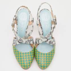 Pre Owned صندل فيرساتشي جلد مطبوع متعدد الألوان سير متقاطع فتحة كعب مقاس 37