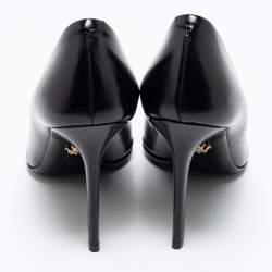 Pre Owned حذاء كعب عالي فيرساتشي ميدوسا جلد لامع أسود مقاس 37