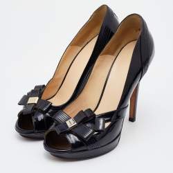 Pre Owned Versace Black Patent Leather Medusa Peep Toe Pumps Size 39