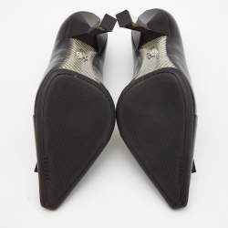 Pre Owned Versace Black Leather Medussa Metal Heel Pumps Size 37