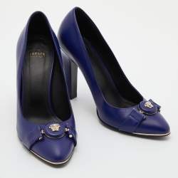 Pre Owned Versace Blue Leather Icon Medusa Pumps Size 39