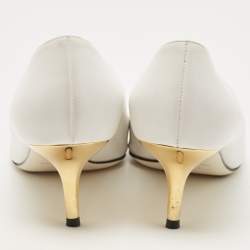 Pre Owned Versace White Leather Medusa Pointed Toe Pumps Size 39