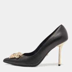 Pre Owned Versace Black Leather Medusa Pointed Toe Pumps Size 39