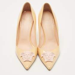Pre Owned Versace Beige Patent Leather Medusa Pumps Size 37