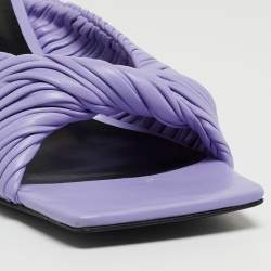 مملوكة مسبقًا Versace Lavender Pleated Leather Plisse Slide Sandals Size 39