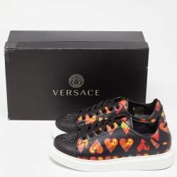 Pre Owned Versace Black Heart Printed Leather Medusa Sneakers Size 39