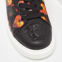 Pre Owned Versace Black Heart Printed Leather Medusa Sneakers Size 39