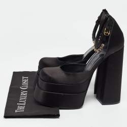 Pre Owned Versace Black Satin Crystal Embellished Ankle Strap Pumps Size 38.5  
