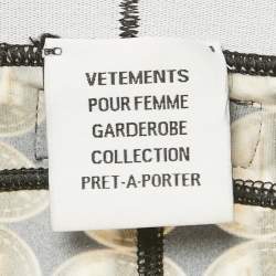 مملوكة مسبقًا شورت فيتمونتس جيرسي بطبعة عملات صفراء/سوداء مقاس متوسط (ميديوم)