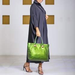 مملوكة مسبقًا Vivienne Westwood Green Leather Zip Tote