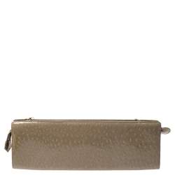 مملوكة مسبقًا Vivienne Westwood Beige Ostrich Embossed Ebury Chain Clutch