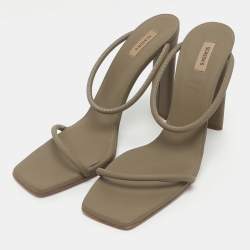 Pre Owned Yeezy Season 6 Size 37.5 Green Leather Slide Sandal