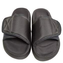 Pre Owned Yeezy Season 6 Grey Nylon Flat Sandals Size 40