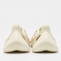 Pre Owned Yeezy x Adidas Cream Rubber Foam RNNR Sand Sneakers Size 37